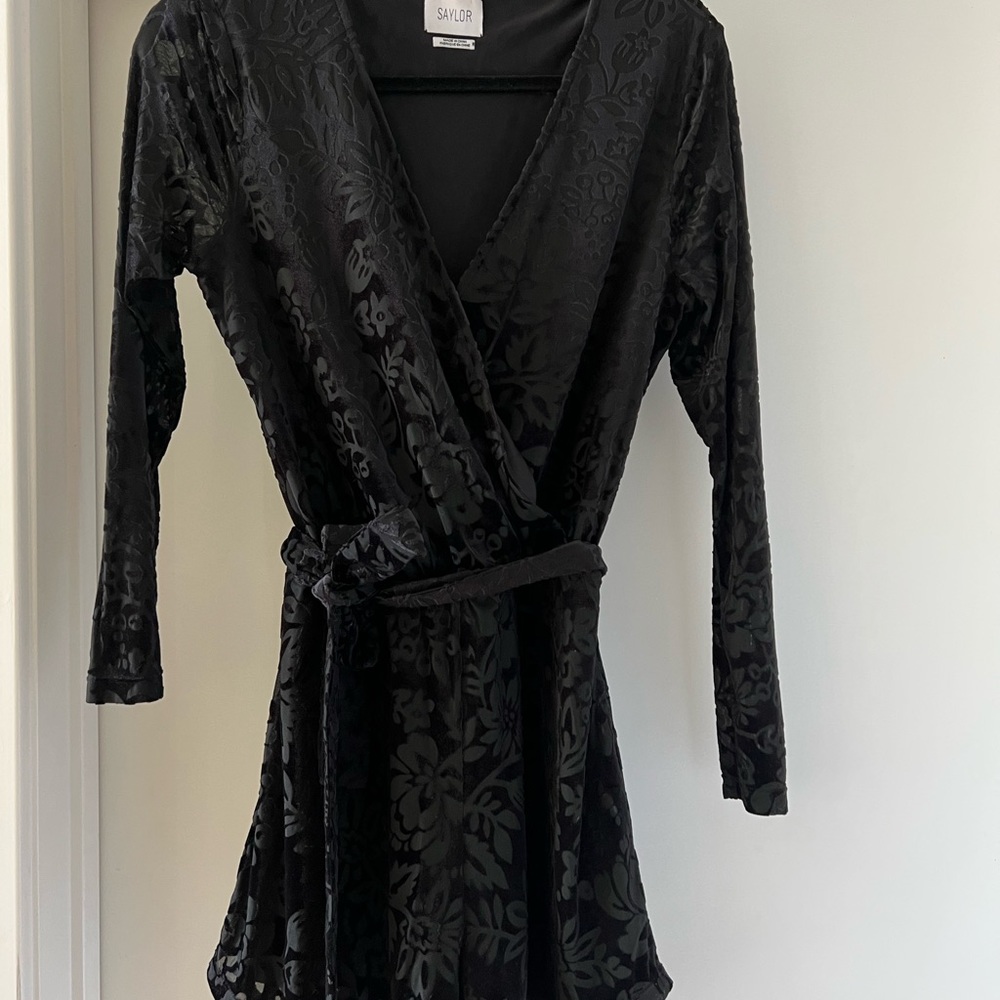 Saylor Black Burnout Velvet Romper M
